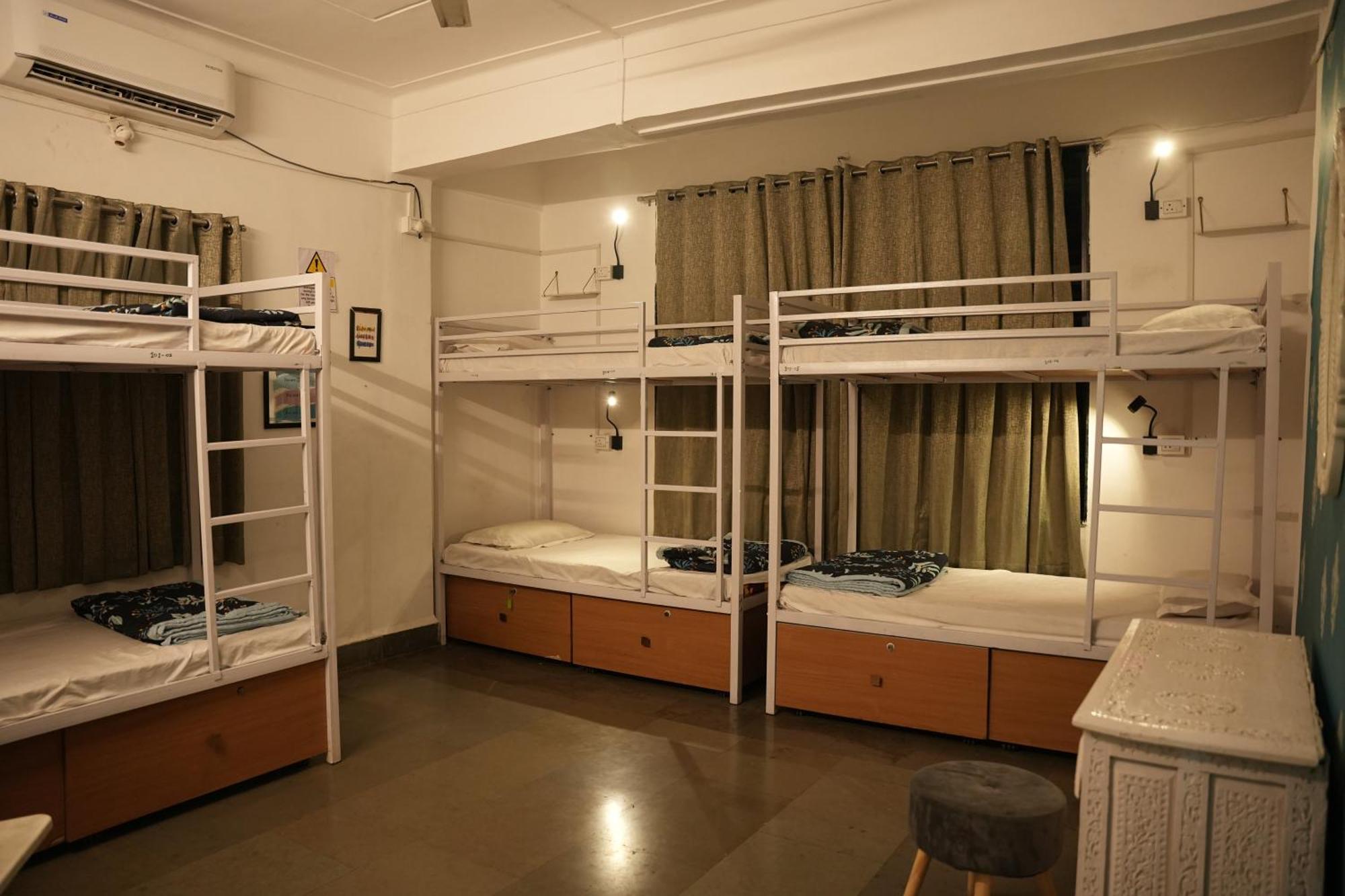 Hostell One - A Complete Backpacker & Coworking Hub * Pune